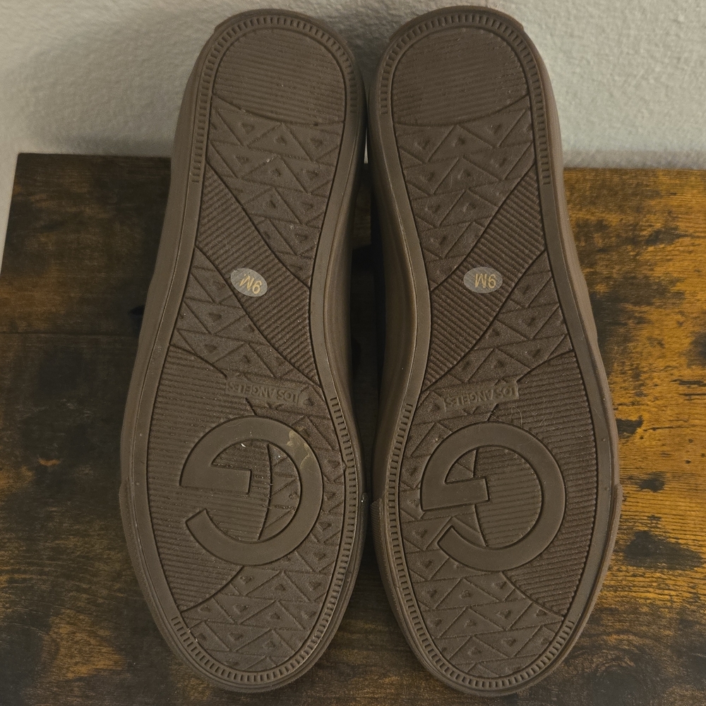 GBG Los Angeles Navy and Light Blue Sneakers - Picture 6 of 7